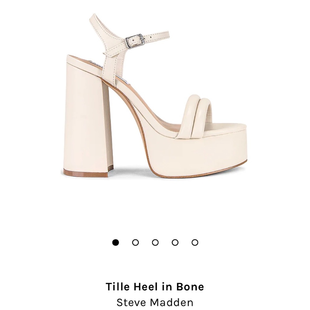 Steve Madden Tille Platform Sandals in Bone